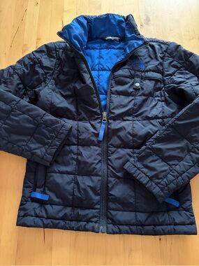 The North Face Kids Puffer Jacket - Dark Navy with Bright Blue Lining